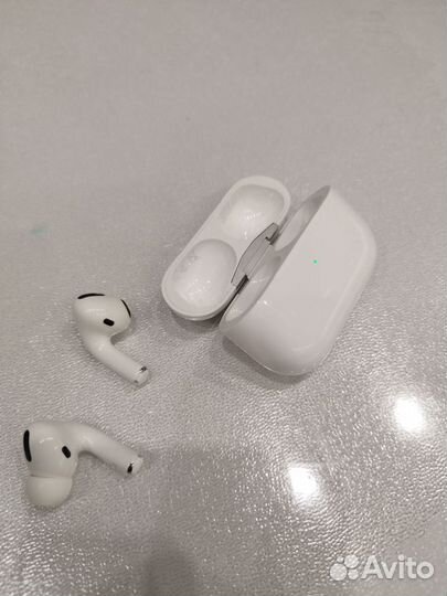 Apple AirPods Pro 1 gen