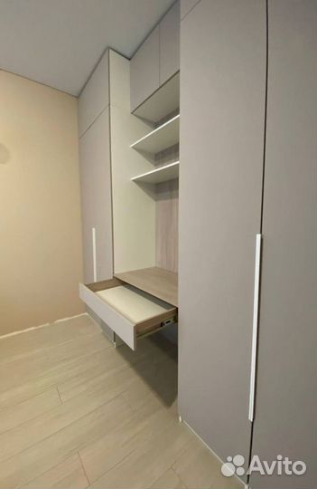 Распашной шкаф на заказ