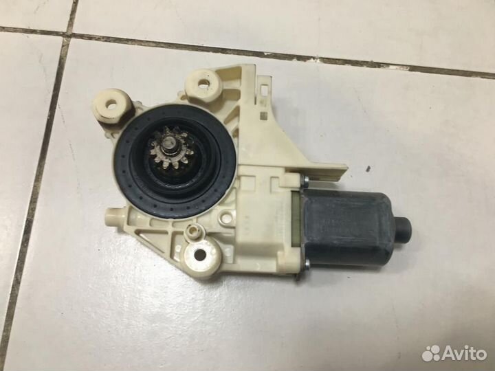 Моторчик стеклоподъемника Ford Focus 2 CB4 2005-20