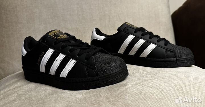 Adidas superstar