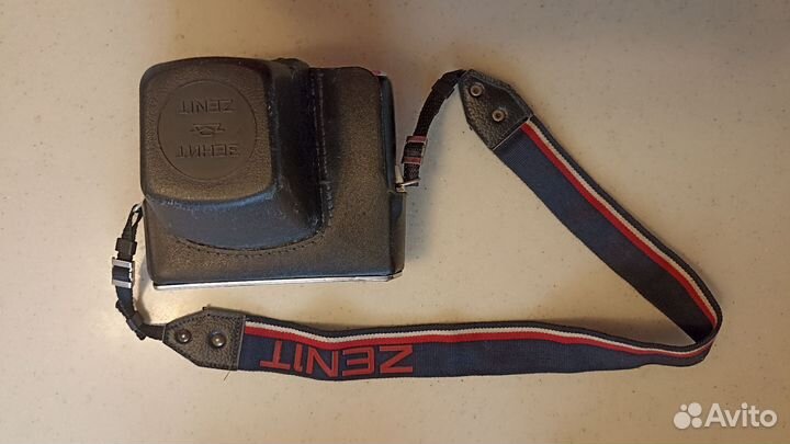 Фотоаппарат Зенит, Зенит Е, Practica Zoom 801 AF