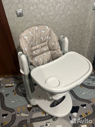 Стульчик для кормления tatamia follow me