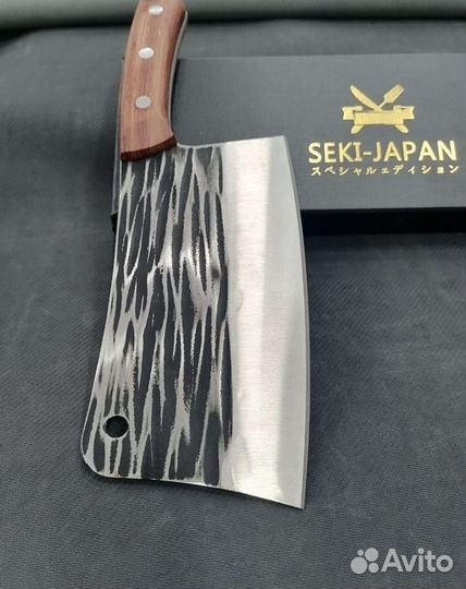 Кованный японский нож