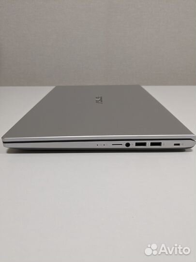 Ноутбук asus