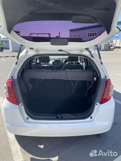 Honda Fit 1.3 CVT, 2010, 136 830 км