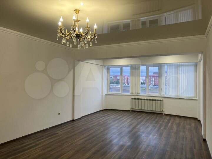 2-к. квартира, 93,7 м², 4/7 эт.