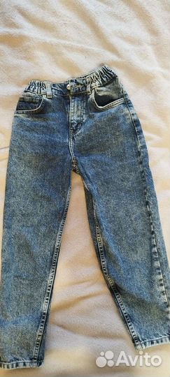 Джинсы бананы