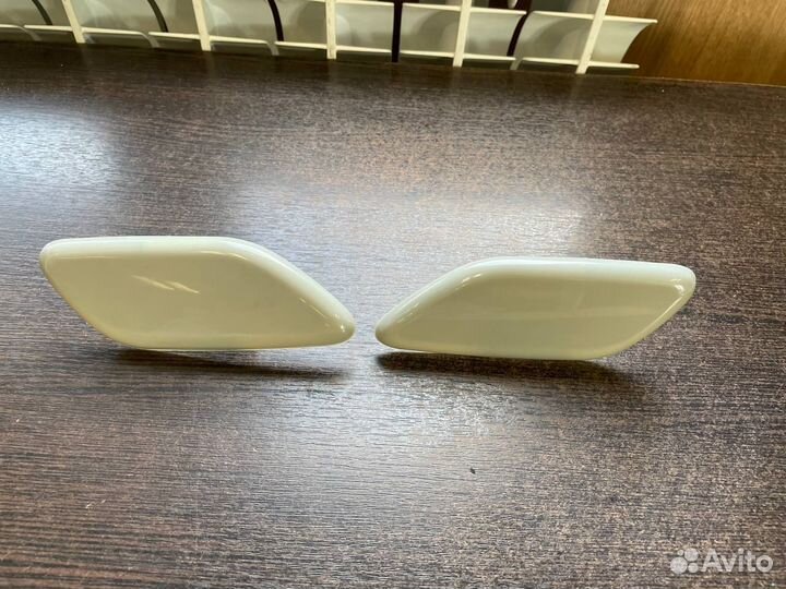 Крышки омывателей фар Mazda 3 BK хэтчбек