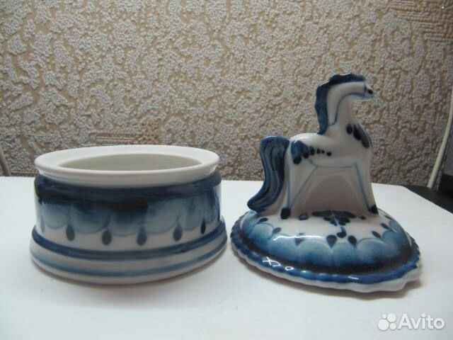 Шкатулки гжель