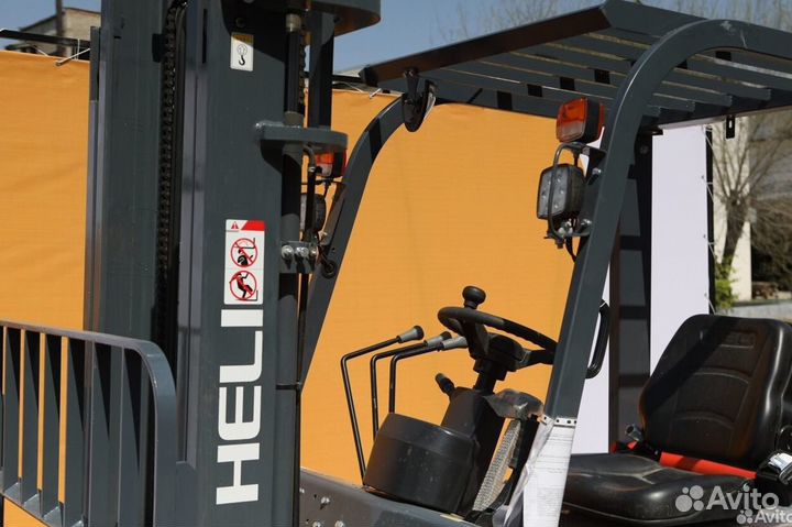 Вилочный погрузчик Heli CPCD15, 2023