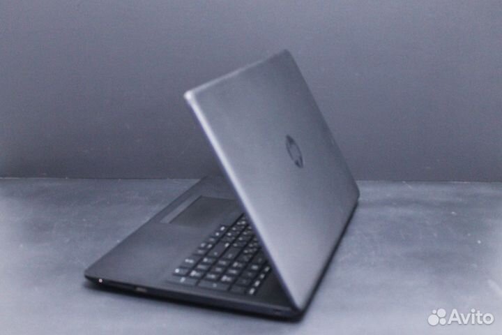 Ноутбук HP 15 / Ryzen 3 / SSD