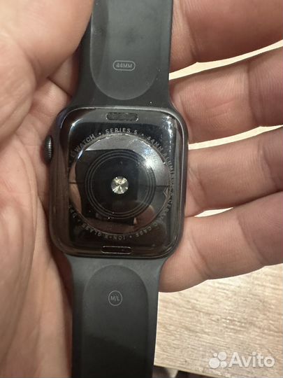 Apple watch series 5 44 mm