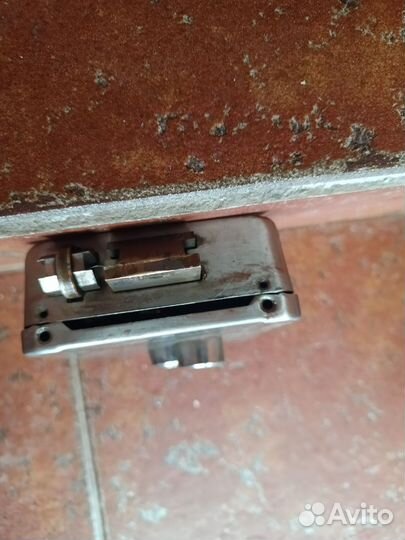 Замок электрический