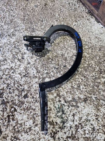 Петля крышки багажника левая BMW 3 G20 41007481967