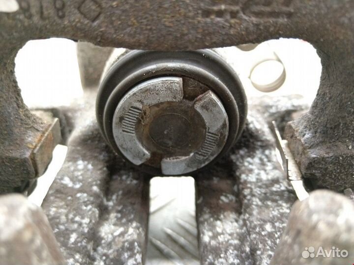 Суппорт задний правый для Peugeot-Citroen 407