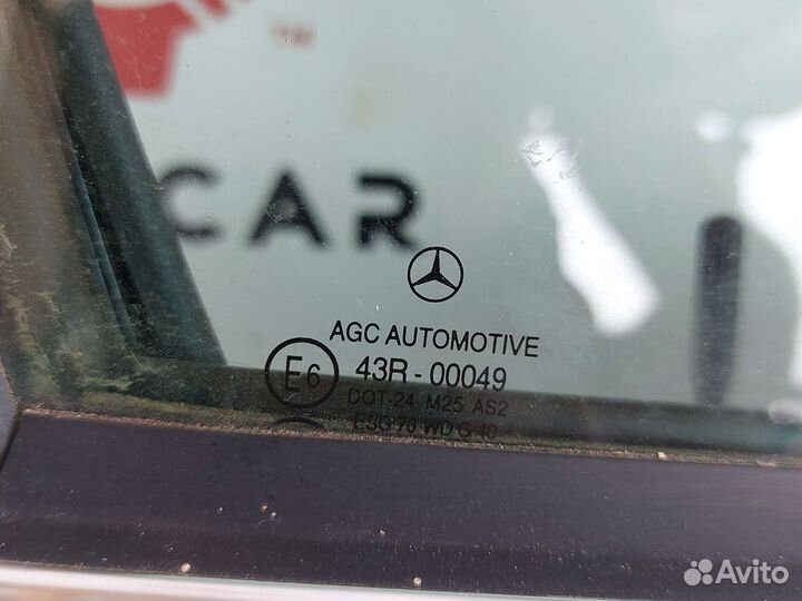 Mercedes Benz W204 стекло передние /R
