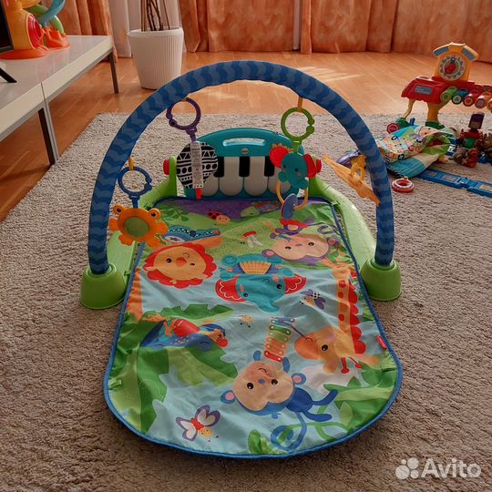 Развивающий детский коврик Fisher price с пианино