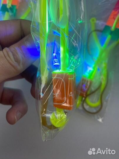 Светящиеся вертолётики с рогаткой оптом 270