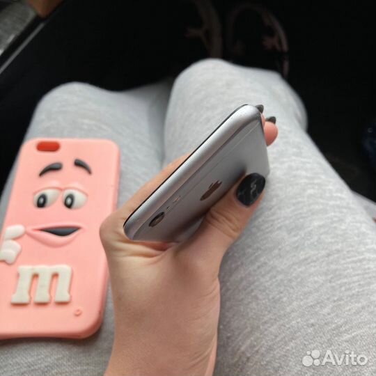 iPhone 6, 32 ГБ