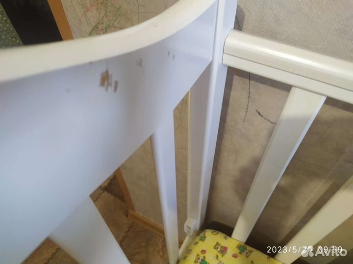 Детская кроватка с продол. и попереч. маятником