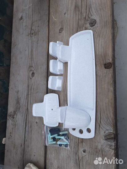 Полка в ванную новая с зеркалом