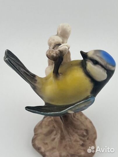 Фигурка птицы из фарфора лазоревка goebel 1962 Г