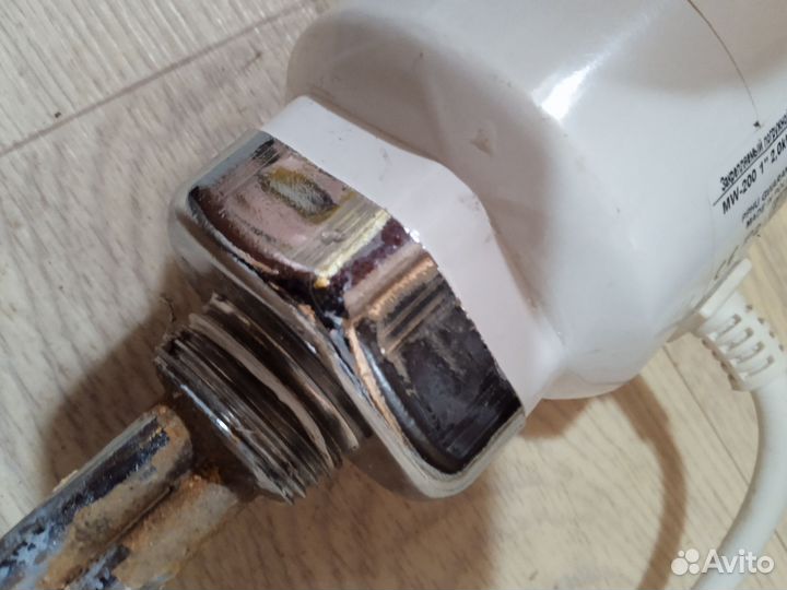 Водонагреватель погружной (тэн)