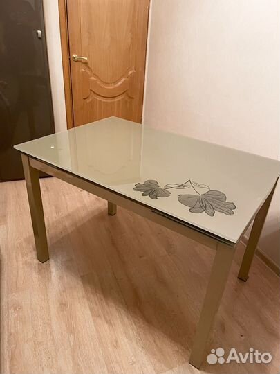 Стол обеденный 110*74 (стекло+металл)