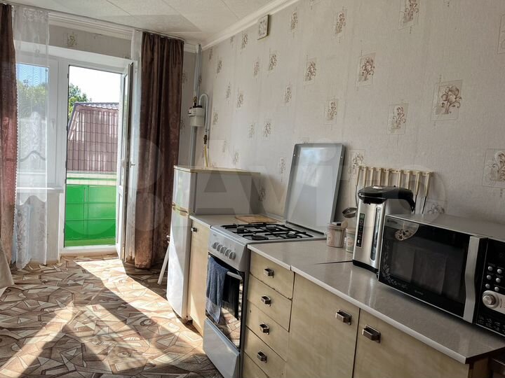 3-к. квартира, 79 м², 2/5 эт.