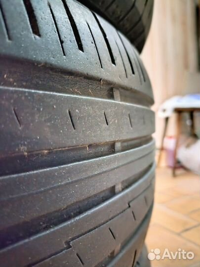 Yokohama BluEarth AE50 215/65 R17 99V