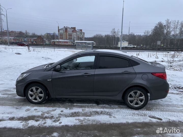 Hyundai Solaris 1.4 AT, 2012, 255 000 км