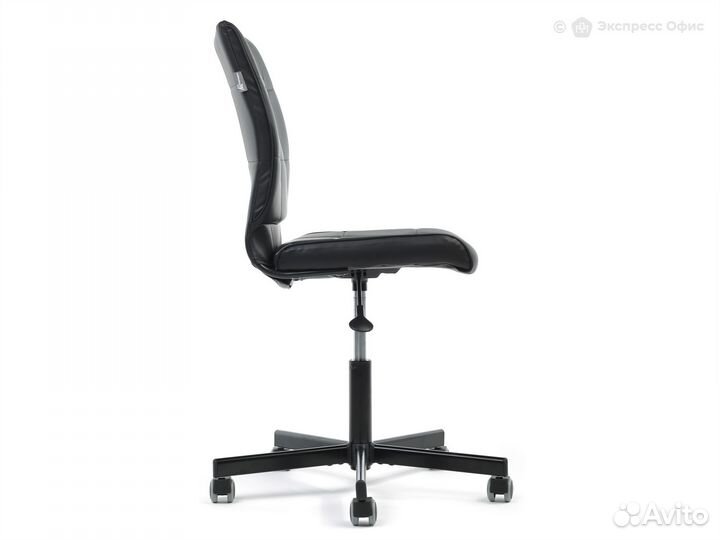 Кресло офисное Бюрократ CH-330M/black