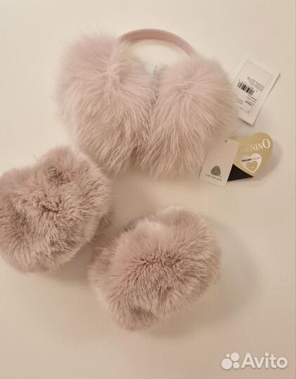 Новые меховые манжеты на свитер пудровые
