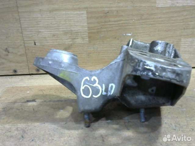 Кронштейн двигателя Audi A4 B5 (S4,RS4) 8D0199351H