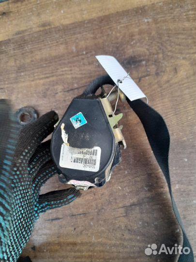 Ремень безопасности передний правый Ford Focus 1