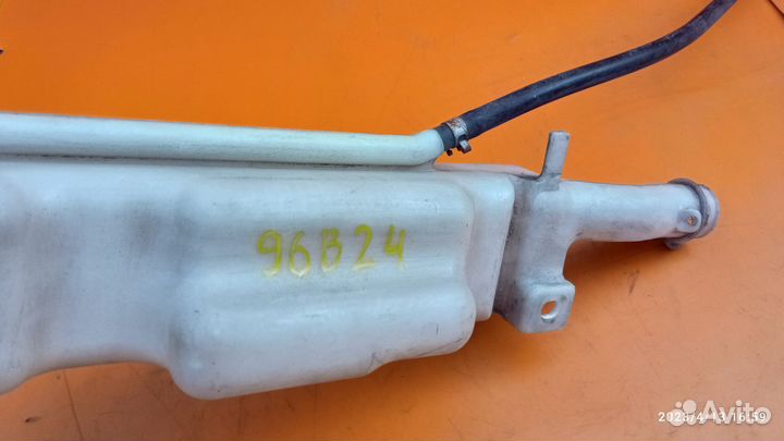 Бачок расширительный Mitsubishi Colt Z34/Z36/Z39