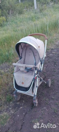 Прогулочная коляска