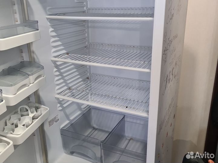 Холодильник на запчасти