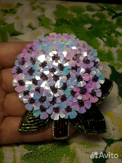 Брошь Гортензия