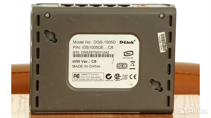 Разветвитель интернет.DGS-1005D D-Link