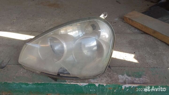 Фара приора