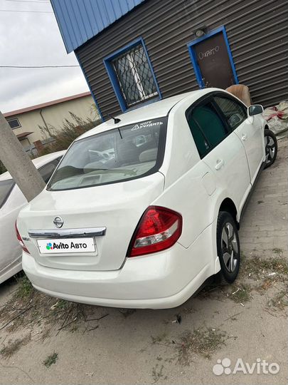 Nissan Tiida Latio 1.5 AT, 2004, 145 000 км