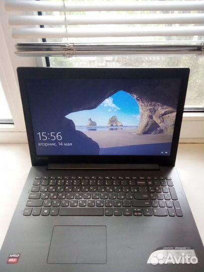 Ноутбук Lenovo