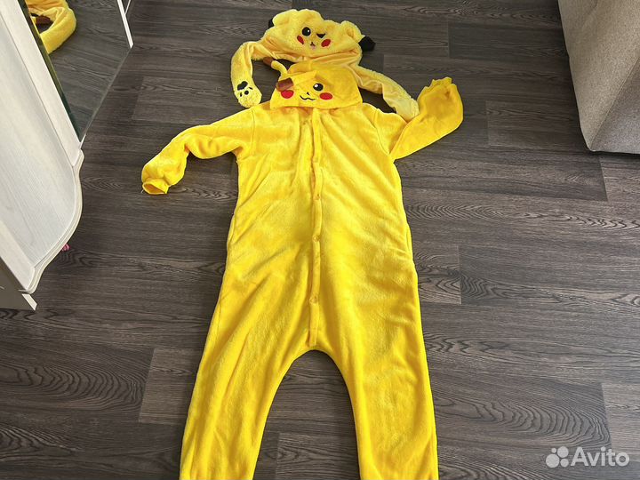 Продам теплый комтюм мультипликационного героя