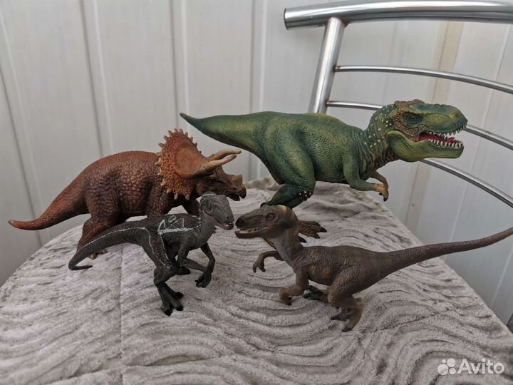 Schleich, papо фигурки