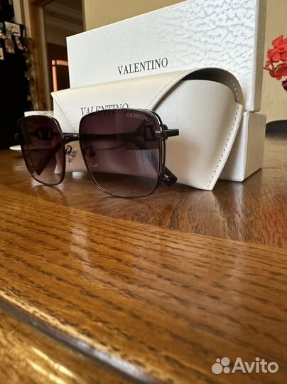 Солнцезащитные очки