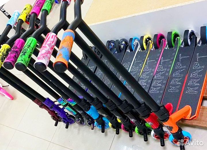 Трюковой самокат новый