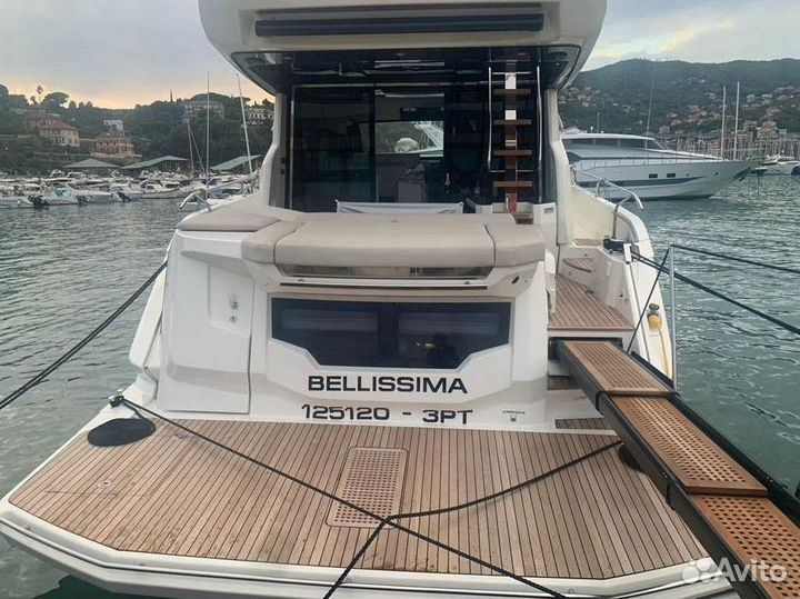 Яхта Моторная Cranchi E52F