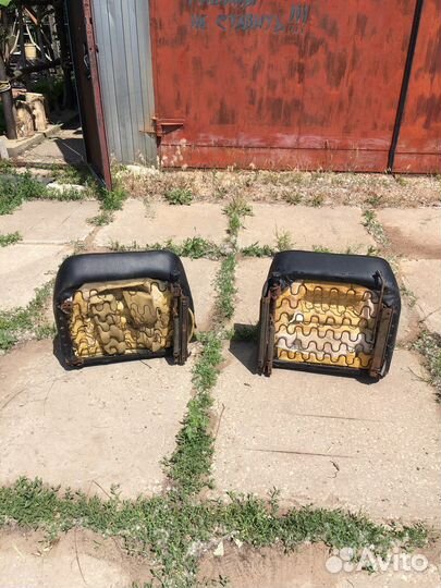 Автомобильное кресло