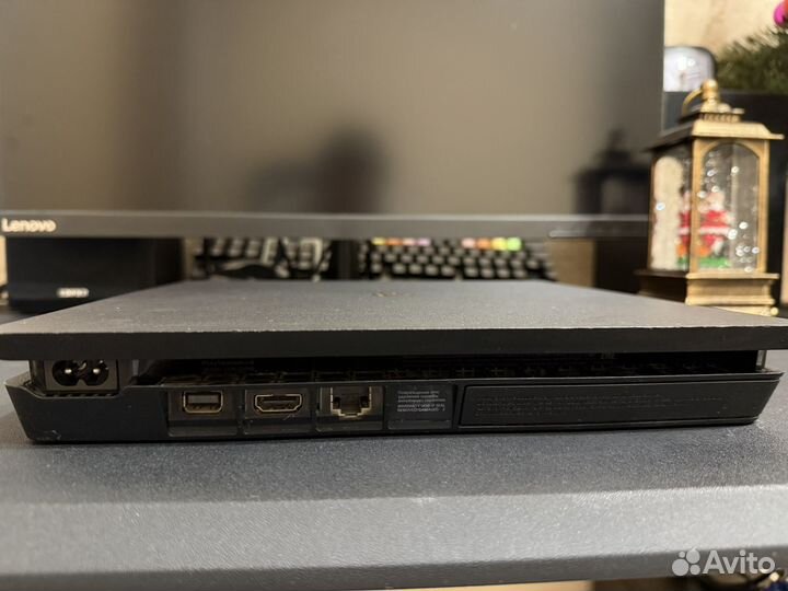 Sony playstation 4 Slim